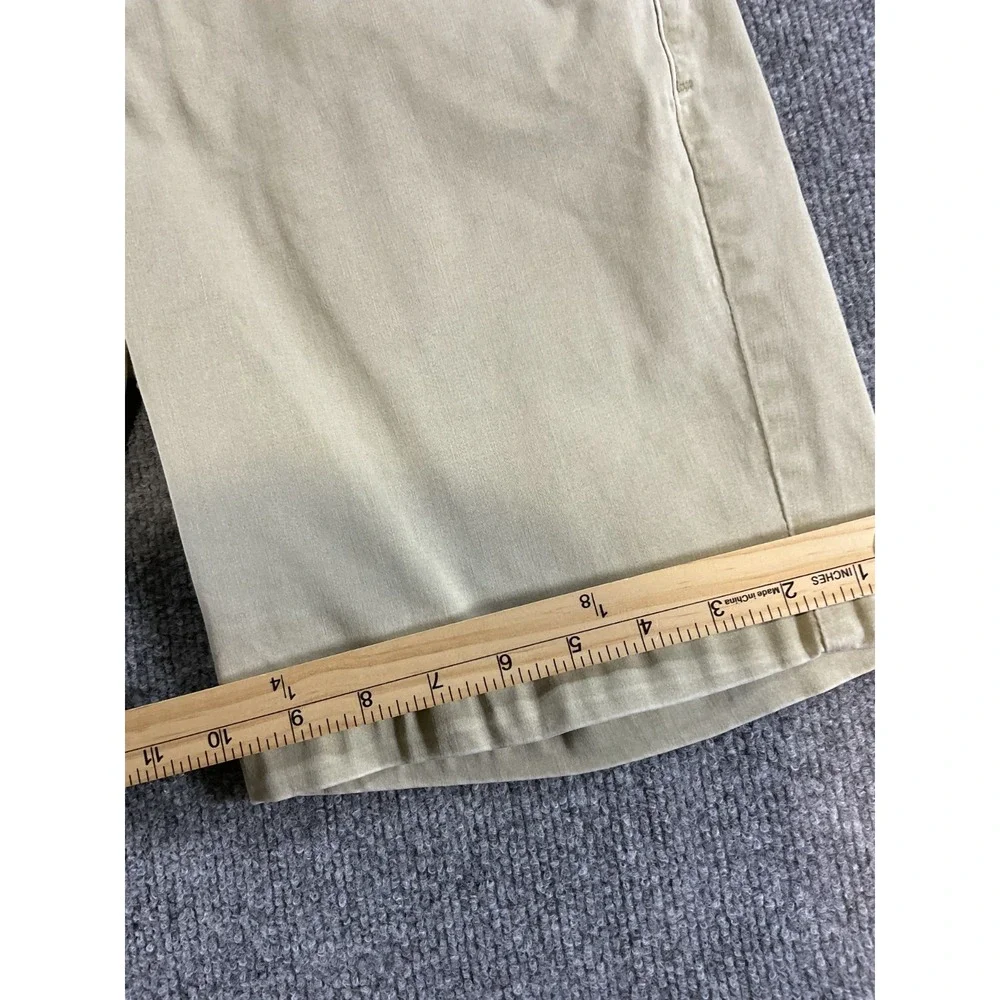 Tommy Bahama Island Zone Shorts Mens 33 Khaki Beige Chino Golf Travel Casual